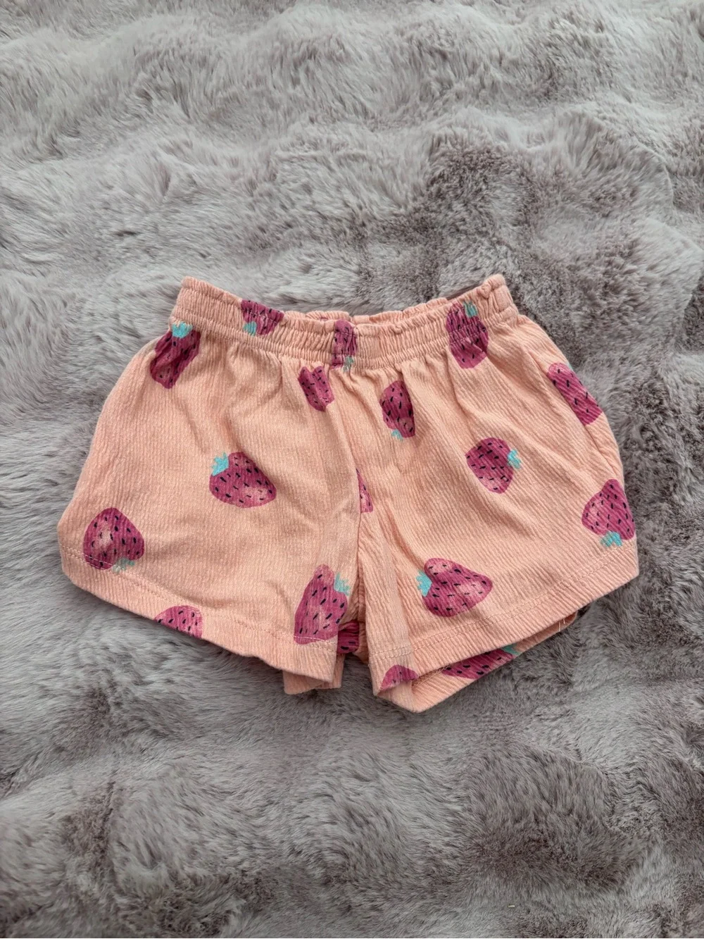 18M Baby Girl Clothes Bundle – Pajamas, Tops & Shorts